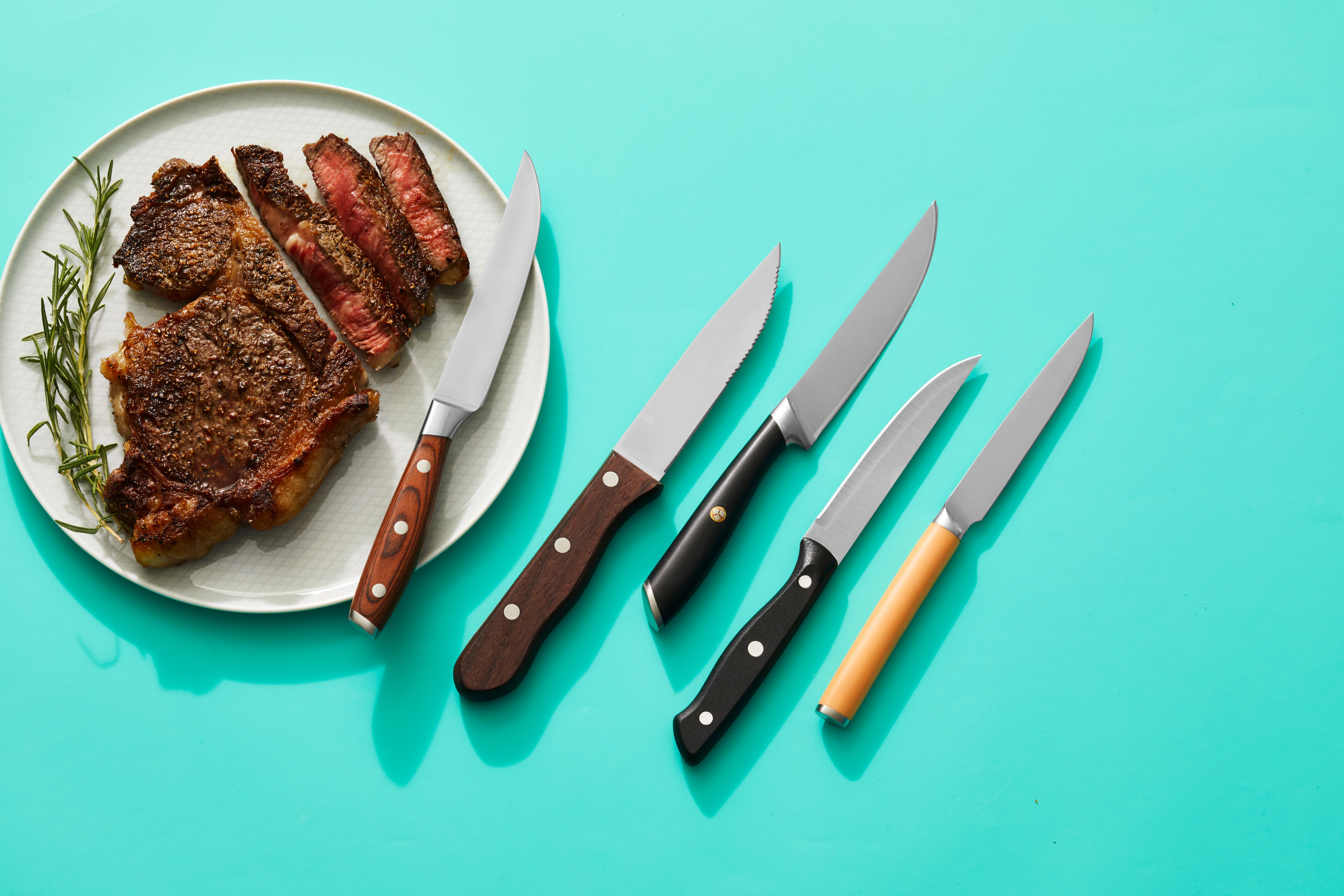 Professional Grade Serrated Steak Knives