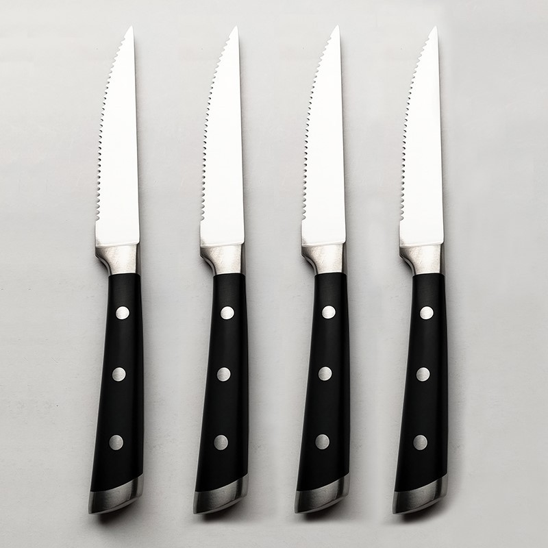 Stainless Steel Serrated Knife Set