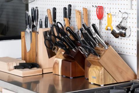 Why A Basic Knife Set Is Important