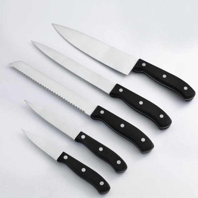 POM Handle Knives Set