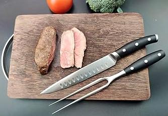 What Materials Are Best for Carving Knife Blades?