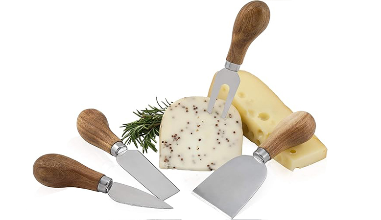 How To Choose The Perfect Cheese Knife for Your Kitchen