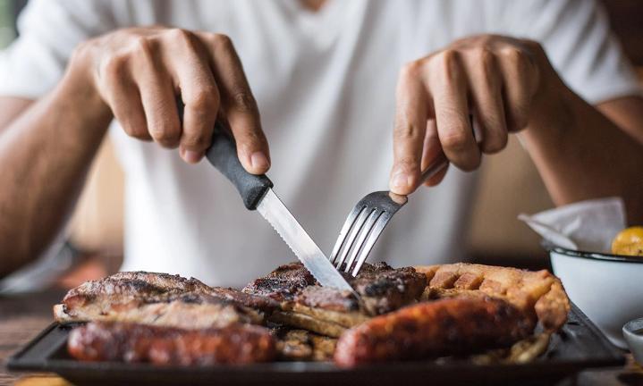 steak knifeA.jpg