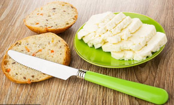knife1.jpg