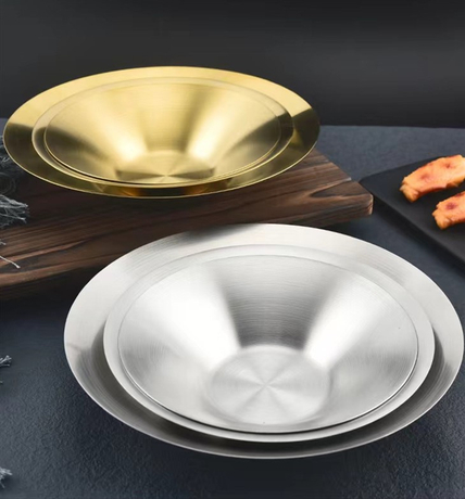 Premium Metal Salad Dish
